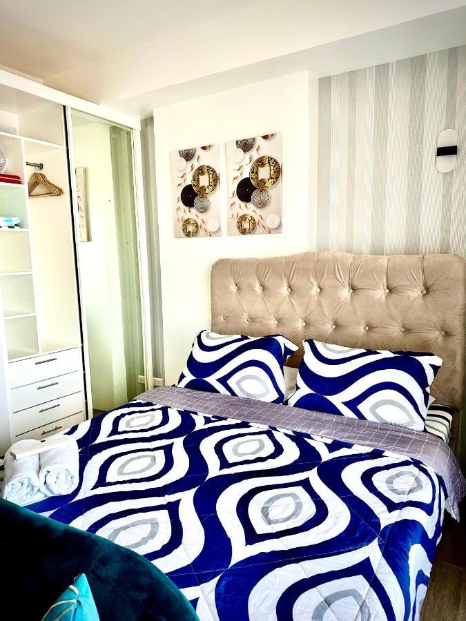 Lovely Studio Condominiums At Mesavirre Garden Residences บาโคลอด ภายนอก รูปภาพ